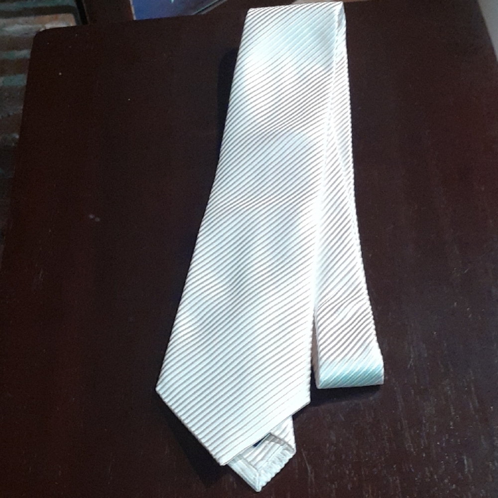 David Donahue dress/casual tie